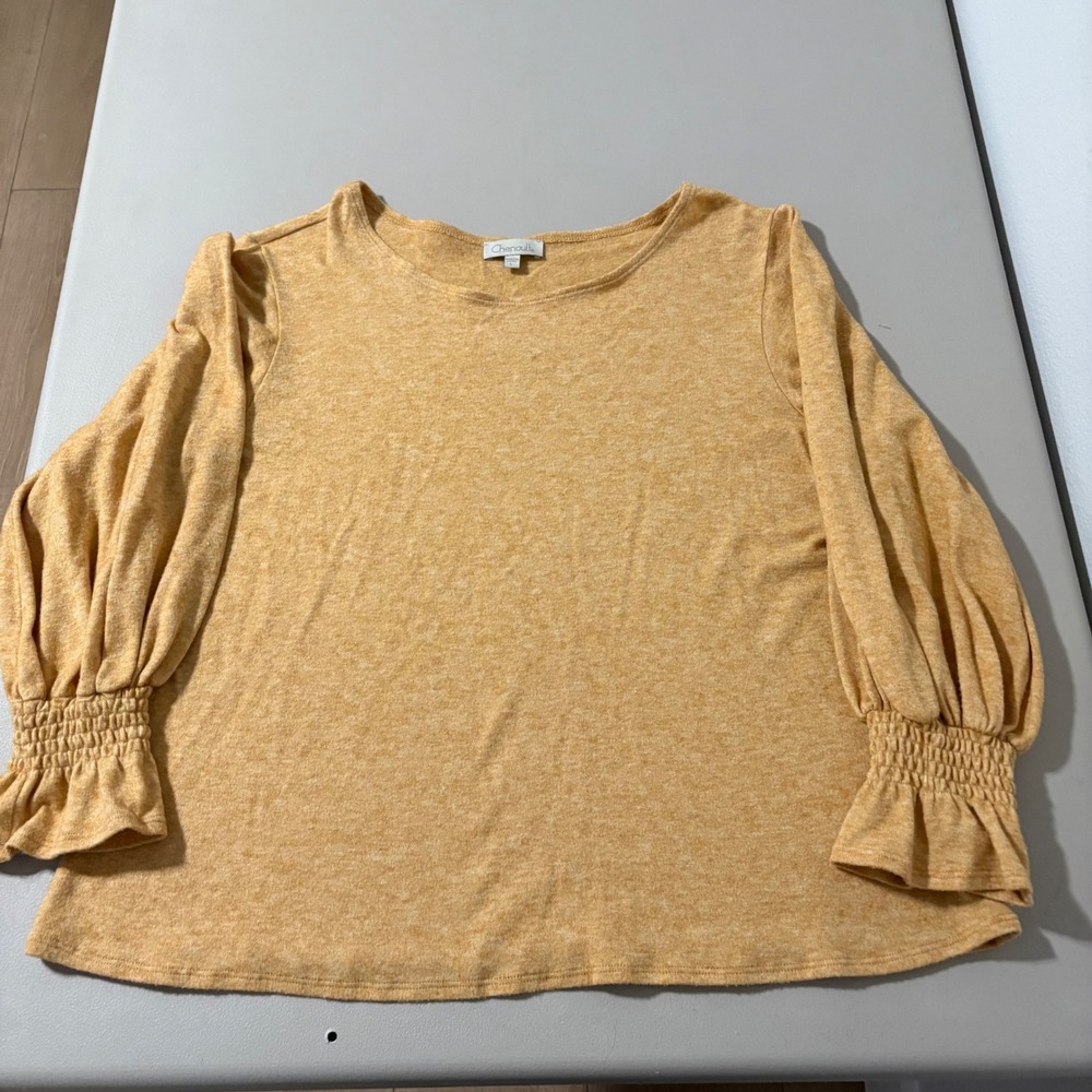 Chenault Yellow Marled Knit Balloon Sleeve Smocked Cuff Top Size S Casual Comfy‎